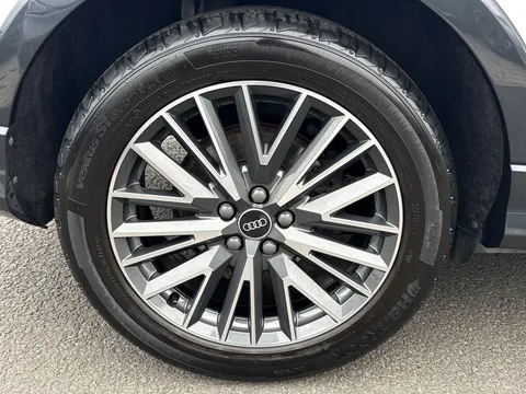 MJ22UUL Audi Q3 1.5 TFSI CoD 35 S line Sportback S Tronic Euro 6 (s/s) 5dr Thumbnail #7