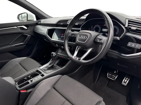 MJ22UUL Audi Q3 1.5 TFSI CoD 35 S line Sportback S Tronic Euro 6 (s/s) 5dr Thumbnail #8