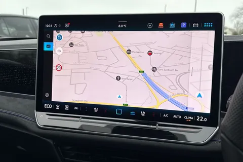 KS75CFJ Volkswagen Passat 1.5 TSI eHybrid 272 Black Edition 5dr DSG **TOW BAR, BLACK SIGNATURE PACK** Thumbnail #18