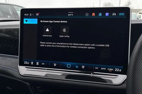 KS75CFJ Volkswagen Passat 1.5 TSI eHybrid 272 Black Edition 5dr DSG **TOW BAR, BLACK SIGNATURE PACK** Thumbnail #44