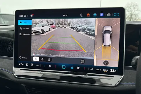 KS75CFJ Volkswagen Passat 1.5 TSI eHybrid 272 Black Edition 5dr DSG **TOW BAR, BLACK SIGNATURE PACK** Thumbnail #49