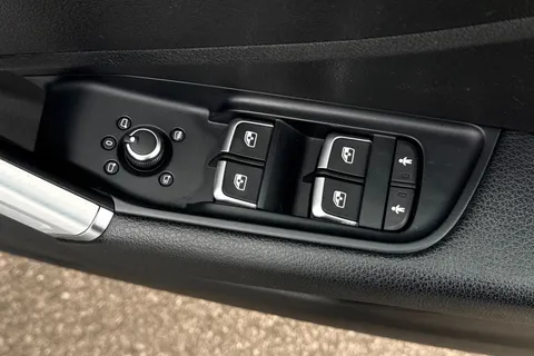 HJ69YZC Audi Q2 S line 30 TFSI  116 PS 6-speed Thumbnail #21