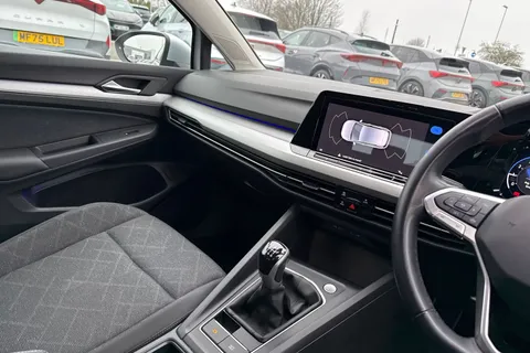 GL23MZZ Volkswagen Golf 1.0 TSI Life 5dr Thumbnail #21