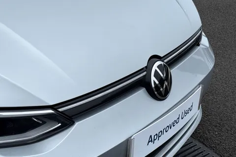 GL23MZZ Volkswagen Golf 1.0 TSI Life 5dr Thumbnail #26