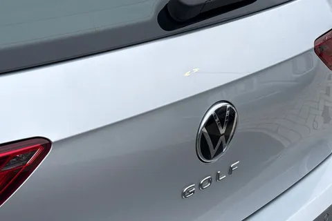 GL23MZZ Volkswagen Golf 1.0 TSI Life 5dr Thumbnail #29