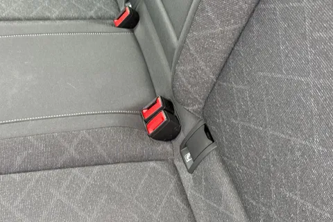 GL23MZZ Volkswagen Golf 1.0 TSI Life 5dr Thumbnail #31