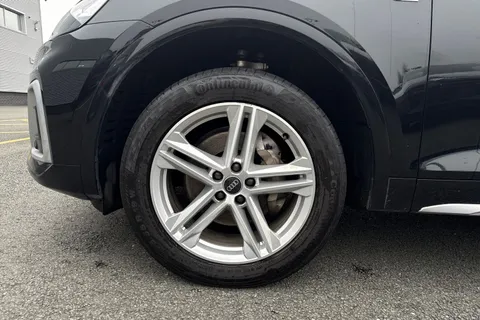 13 of 67 for Audi Q5 S line 40 TDI quattro 204 PS S tronic