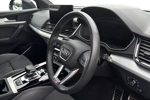 14 of 67 for Audi Q5 S line 40 TDI quattro 204 PS S tronic