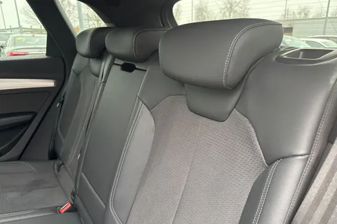 19 of 67 for Audi Q5 S line 40 TDI quattro 204 PS S tronic