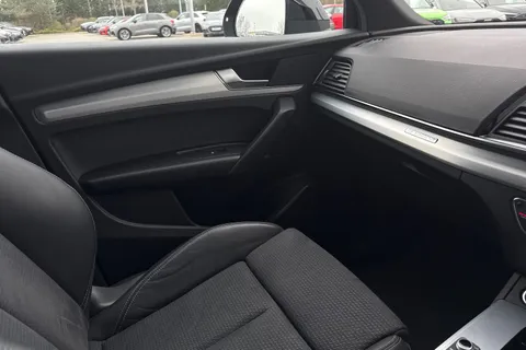 20 of 67 for Audi Q5 S line 40 TDI quattro 204 PS S tronic