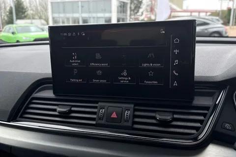 28 of 67 for Audi Q5 S line 40 TDI quattro 204 PS S tronic