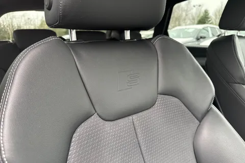 50 of 67 for Audi Q5 S line 40 TDI quattro 204 PS S tronic