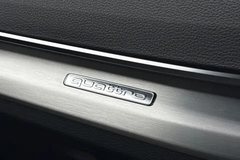 55 of 67 for Audi Q5 S line 40 TDI quattro 204 PS S tronic