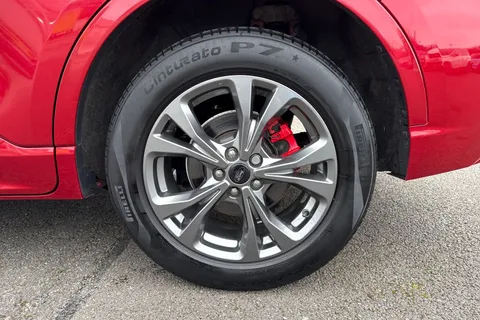 AK71EYV Ford Kuga 2.5 EcoBoost Duratec 14.4kWh ST-Line CVT Euro 6 (s/s) 5dr Thumbnail #13