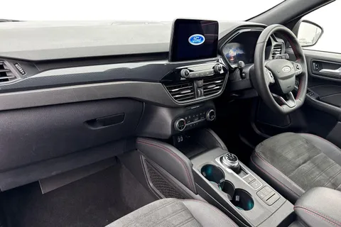 AK71EYV Ford Kuga 2.5 EcoBoost Duratec 14.4kWh ST-Line CVT Euro 6 (s/s) 5dr Thumbnail #16