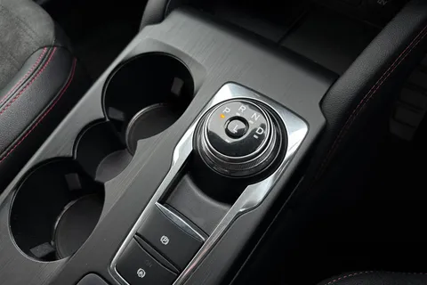 AK71EYV Ford Kuga 2.5 EcoBoost Duratec 14.4kWh ST-Line CVT Euro 6 (s/s) 5dr Thumbnail #24