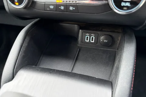 AK71EYV Ford Kuga 2.5 EcoBoost Duratec 14.4kWh ST-Line CVT Euro 6 (s/s) 5dr Thumbnail #58