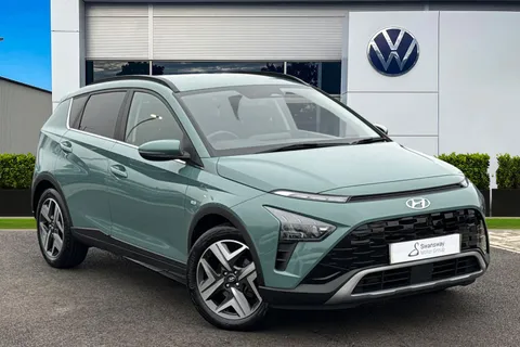 PL73YWG Hyundai Bayon 1.0 T-GDi MHEV Premium DCT Euro 6 (s/s) 5dr Thumbnail #2