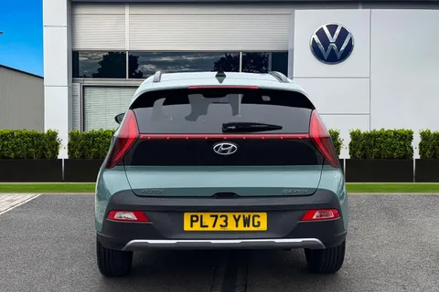 PL73YWG Hyundai Bayon 1.0 T-GDi MHEV Premium DCT Euro 6 (s/s) 5dr Thumbnail #5