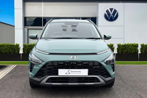 PL73YWG Hyundai Bayon 1.0 T-GDi MHEV Premium DCT Euro 6 (s/s) 5dr Thumbnail #7