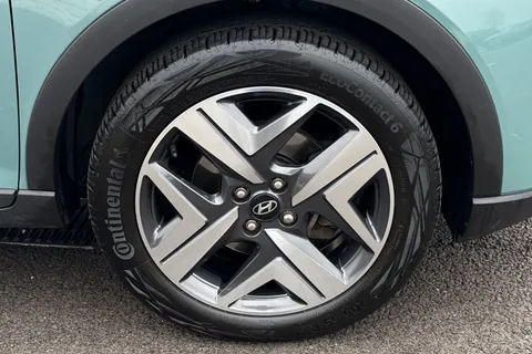 PL73YWG Hyundai Bayon 1.0 T-GDi MHEV Premium DCT Euro 6 (s/s) 5dr Thumbnail #14