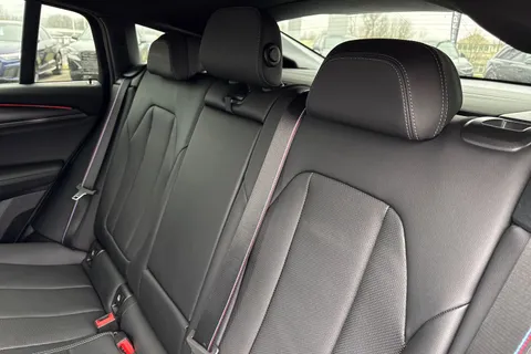 FD74MPO BMW X4 2.0 20d MHT M Sport Auto xDrive Euro 6 (s/s) 5dr Thumbnail #19