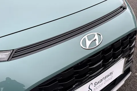 PL73YWG Hyundai Bayon 1.0 T-GDi MHEV Premium DCT Euro 6 (s/s) 5dr Thumbnail #28