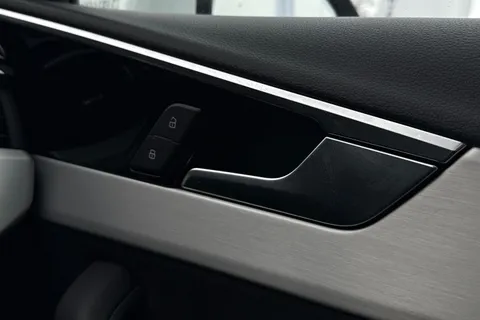 YP24FZR Audi A4 Avant Avant S line 40 TFSI  204 PS S tronic Thumbnail #22