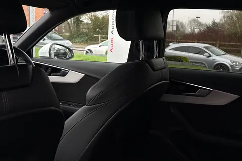 YP24FZR Audi A4 Avant Avant S line 40 TFSI  204 PS S tronic Thumbnail #31