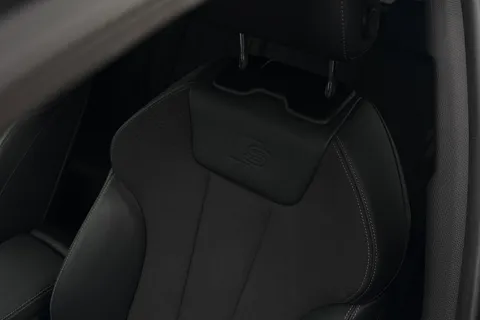 YP24FZR Audi A4 Avant Avant S line 40 TFSI  204 PS S tronic Thumbnail #32