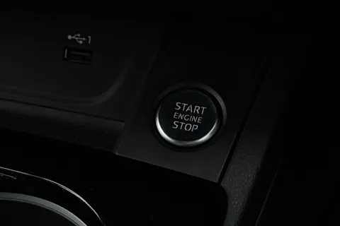 YP24FZR Audi A4 Avant Avant S line 40 TFSI  204 PS S tronic Thumbnail #41