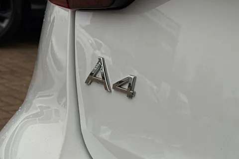 YP24FZR Audi A4 Avant Avant S line 40 TFSI  204 PS S tronic Thumbnail #49