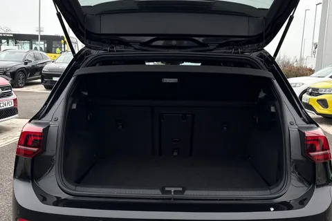 GL25JTV Volkswagen Golf 1.5 eTSI 150 R-Line 5dr DSG **VAT QUALIFYING** Thumbnail #7