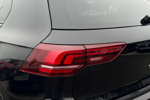 GL25JTV Volkswagen Golf 1.5 eTSI 150 R-Line 5dr DSG **VAT QUALIFYING** Thumbnail #8