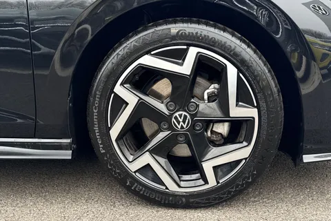 GL25JTV Volkswagen Golf 1.5 eTSI 150 R-Line 5dr DSG **VAT QUALIFYING** Thumbnail #11