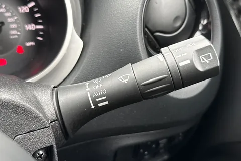 40 of 54 for Nissan Juke 1.2 DIG-T Tekna Euro 6 (s/s) 5dr