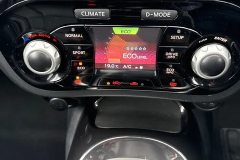 47 of 54 for Nissan Juke 1.2 DIG-T Tekna Euro 6 (s/s) 5dr