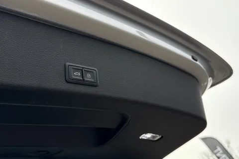 KY21NBF Audi e-tron Technik 55 quattro 300,00 kW Thumbnail #28