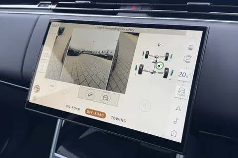 35 of 47 for Land Rover Range Rover 3.0 D300 HSE 5dr