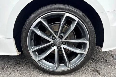 YE20ZCV Audi A5 2.0 TDI 35 S line S Tronic Euro 6 (s/s) 2dr Thumbnail #11