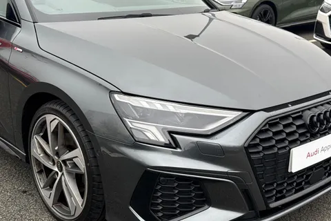 DX73XKK Audi A3 Black Edition 35 TFSI 150 PS S tronic Thumbnail #9