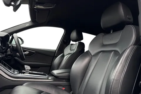 16 of 50 for Audi Q7 Black Edition 50 TDI quattro 286 PS tiptronic