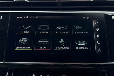 17 of 50 for Audi Q7 Black Edition 50 TDI quattro 286 PS tiptronic