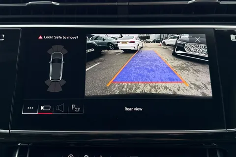 41 of 50 for Audi Q7 Black Edition 50 TDI quattro 286 PS tiptronic