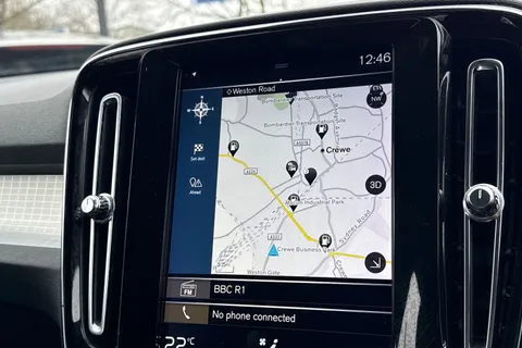 MX68MUU Volvo Xc40 1.5 T3 Momentum Euro 6 (s/s) 5dr Thumbnail #13