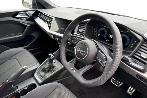  Audi A1 1.0 TFSI 30 Black Edition Sportback S Tronic Euro 6 (s/s) 5dr Thumbnail #14