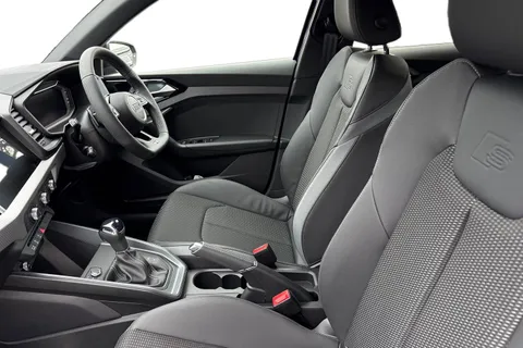  Audi A1 1.0 TFSI 30 Black Edition Sportback S Tronic Euro 6 (s/s) 5dr Thumbnail #16