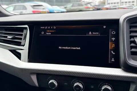  Audi A1 1.0 TFSI 30 Black Edition Sportback S Tronic Euro 6 (s/s) 5dr Thumbnail #34