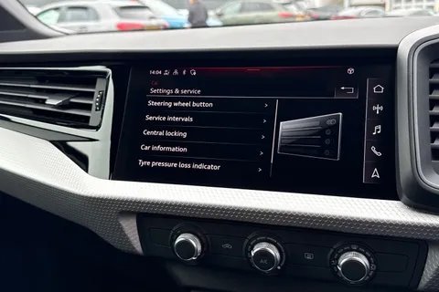  Audi A1 1.0 TFSI 30 Black Edition Sportback S Tronic Euro 6 (s/s) 5dr Thumbnail #42