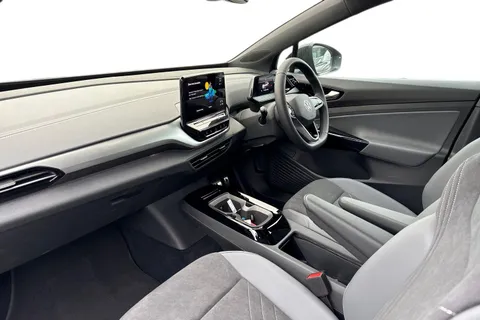 DE25ZPB Volkswagen ID.4 125kW Life Pure Perform 52kWh 5dr Auto[110kW Ch] | Heated Seats | Rear View Thumbnail #15
